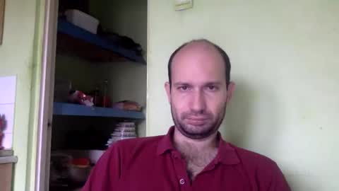 Snaiky online show from December 2025 12:03:02 PM