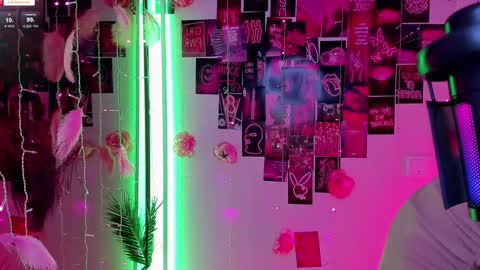  SparkleMona  online show from September 2025 02:33:01 AM