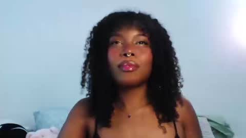 Soleil online show from October 2025 07:25:02 PM