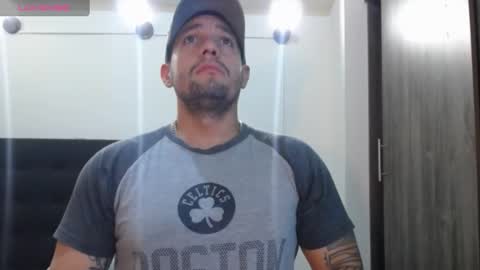 Snapshot of spartacus_cam chatting on December 2024 09:05:02 AM online show from December 2024 09:05:02 AM