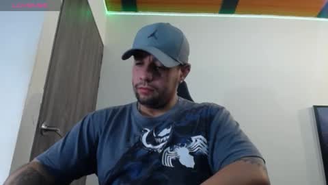 Snapshot of spartacus_cam chatting on January 2025 05:42:02 AM online show from January 2025 05:42:02 AM