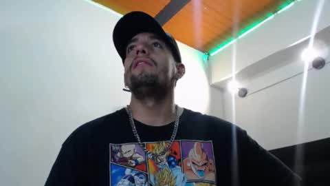 Snapshot of spartacus_cam chatting on February 2025 08:54:01 AM online show from February 2025 08:54:01 AM