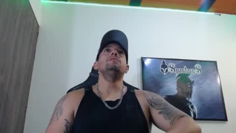 Snapshot of spartacus_cam chatting on October 2025 05:52:02 AM online show from October 2025 05:52:02 AM