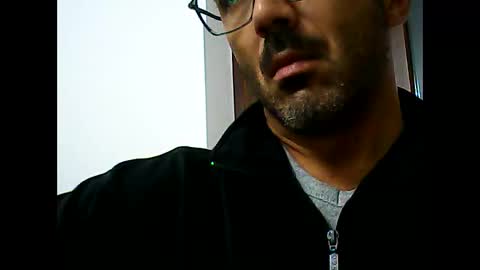 Snapshot of speed0800 chatting on October 2025 11:06:02 PM Speed online show from October 2025 11:06:02 PM