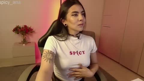 Snapshot of spicy_ana chatting on June 2026 05:38:02 PM spicy_ana online show from June 2026 05:38:02 PM