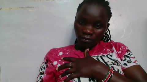 Snapshot of spicy_bella69 chatting on May 2026 09:39:02 AM spicy_bella69 online show from May 2026 09:39:02 AM