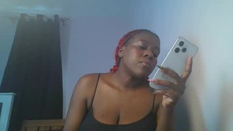 Snapshot of spicy_cherrie chatting on April 2026 12:19:02 PM cherrie online show from April 2026 12:19:02 PM