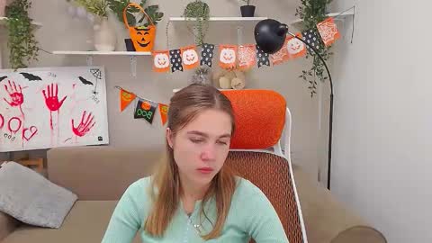 spicy_lexi online show from October 2025 06:25:01 AM