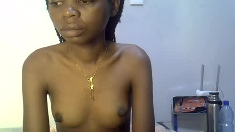 Snapshot of spicybobolishia_ chatting on June 2026 03:18:02 AM Bobo online show from June 2026 03:18:02 AM