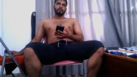 spicybuoy online show from November 2025 05:52:01 AM