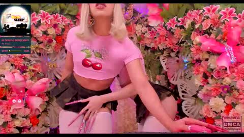 Snapshot of spicysluts chatting on September 2025 04:16:01 AM  Alison  Sharon  online show from September 2025 04:16:01 AM