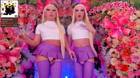 Snapshot of spicysluts chatting on October 2025 03:38:01 AM  Alison  Sharon  online show from October 2025 03:38:01 AM