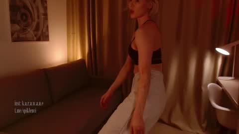 Snapshot of spiklencii chatting on February 2025 05:50:01 PM Elizabeth online show from February 2025 05:50:01 PM