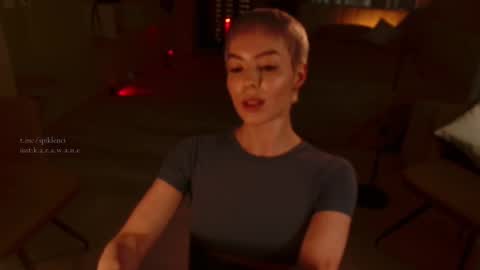 Snapshot of spiklencii chatting on November 2025 03:52:02 PM Elizabeth online show from November 2025 03:52:02 PM