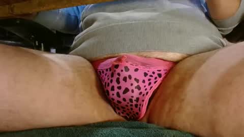 Snapshot of splash_w chatting on November 2025 03:57:01 PM Splash Man online show from November 2025 03:57:01 PM