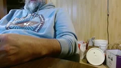 Snapshot of splash_w chatting on November 2025 02:51:01 PM Splash Man online show from November 2025 02:51:01 PM