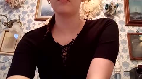 Snapshot of spoiledprincess4 chatting on February 2025 10:31:02 PM spoiledprincess4 online show from February 2025 10:31:02 PM