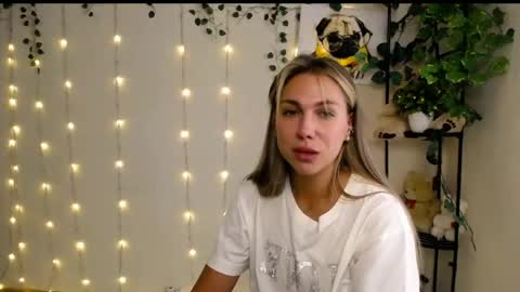 Snapshot of sport_tall_karina chatting on May 2026 09:28:01 AM Karina online show from May 2026 09:28:01 AM