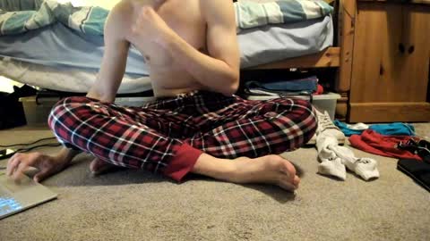 Sportyguy283 online show from April 2026 08:32:02 PM