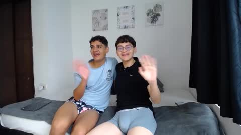 Snapshot of spritzboys chatting on October 2025 12:50:01 PM spritzboys online show from October 2025 12:50:01 PM