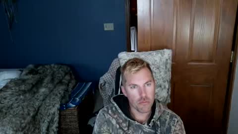 Snapshot of spun_redneck chatting on March 2026 11:01:01 PM Spun Redneck online show from March 2026 11:01:01 PM
