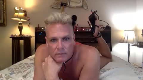 squiringsissylay online show from May 2026 11:10:01 PM