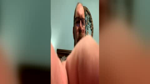 squirreldiamond online show from May 2026 11:32:02 PM