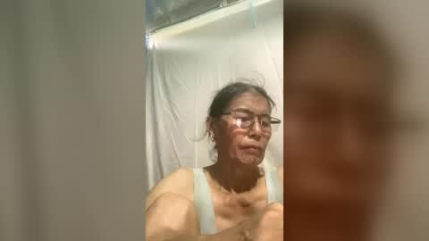 Snapshot of squirt0120 chatting on July 2026 04:06:02 AM squirt0120 online show from July 2026 04:06:02 AM