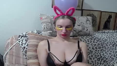 SquirtyEleanor online show from February 2025 09:58:02 AM