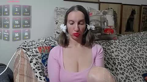 SquirtyEleanor online show from November 2025 10:18:02 AM
