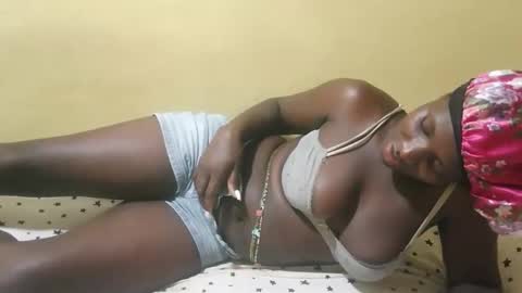squirtypussie online show from April 2026 06:21:01 PM