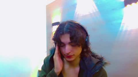 Snapshot of sr_bonnyethan chatting on September 2025 02:22:01 PM ethan online show from September 2025 02:22:01 PM