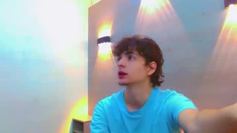 Snapshot of sr_bonnyethan chatting on December 2025 02:21:01 PM ethan online show from December 2025 02:21:01 PM