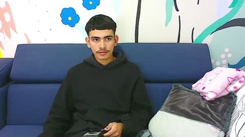 Snapshot of srcejotas chatting on December 2024 04:04:01 PM sorry mom online show from December 2024 04:04:01 PM