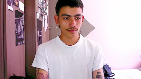 Snapshot of srcejotas chatting on January 2025 05:47:02 PM sorry mom online show from January 2025 05:47:02 PM