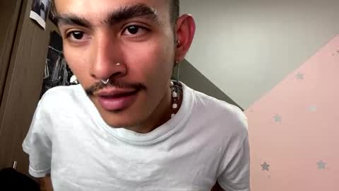 Snapshot of srcejotas chatting on January 2025 09:51:02 PM sorry mom online show from January 2025 09:51:02 PM