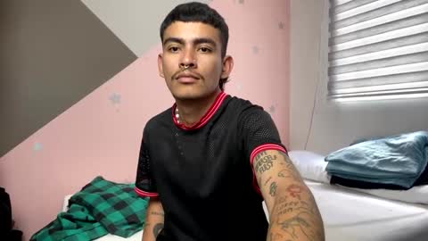 Snapshot of srcejotas chatting on January 2025 06:21:01 PM sorry mom online show from January 2025 06:21:01 PM