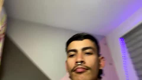 Snapshot of srcejotas chatting on January 2025 01:20:01 AM sorry mom online show from January 2025 01:20:01 AM