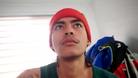 Snapshot of srcejotas chatting on October 2025 02:25:01 PM sorry mom online show from October 2025 02:25:01 PM