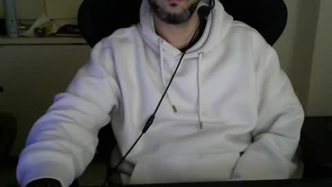 Snapshot of srtramposo chatting on November 2025 05:13:02 PM srtramposo online show from November 2025 05:13:02 PM