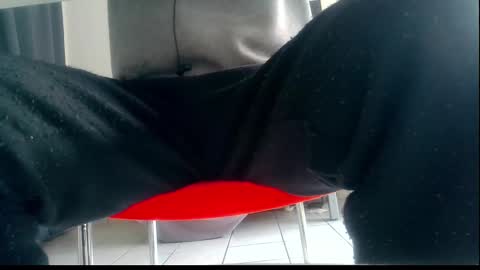 Snapshot of ssenzo chatting on February 2025 04:29:01 PM ssenzo online show from February 2025 04:29:01 PM