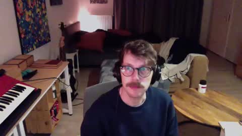 Snapshot of ssnttsnttsnss chatting on December 2024 03:47:02 AM Roger online show from December 2024 03:47:02 AM