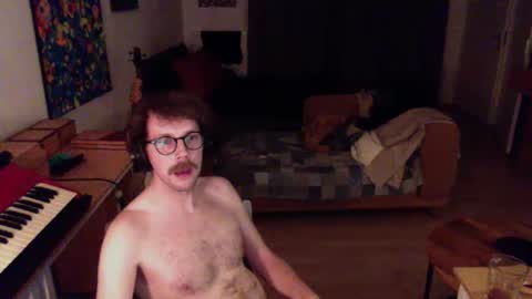 Snapshot of ssnttsnttsnss chatting on December 2024 05:22:02 PM Roger online show from December 2024 05:22:02 PM