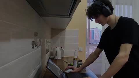 sssololeveling online show from January 2026 11:23:02 AM