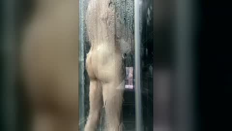 Hard all day online show from December 2025 04:14:02 PM