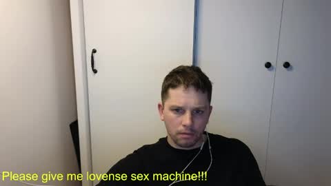 st1vemaster01 online show from April 2026 02:14:02 PM