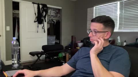 Snapshot of st22fe69 chatting on April 2026 09:37:02 PM Jose online show from April 2026 09:37:02 PM