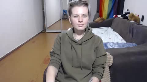 Stacey online show from December 2024 04:25:02 AM