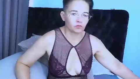 Snapshot of staceydarling chatting on July 2026 07:38:02 AM staceydarling online show from July 2026 07:38:02 AM