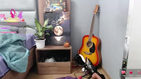 STACY online show from February 2025 09:01:01 AM